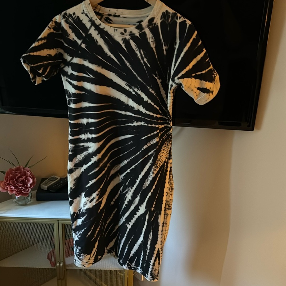 New never worn   Thick cotton material
